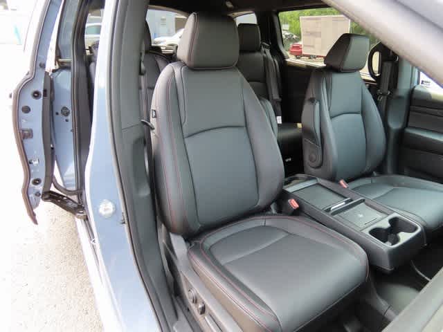 2026 Honda Odyssey photo 15