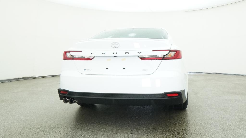 2025 Toyota Camry SE photo 17