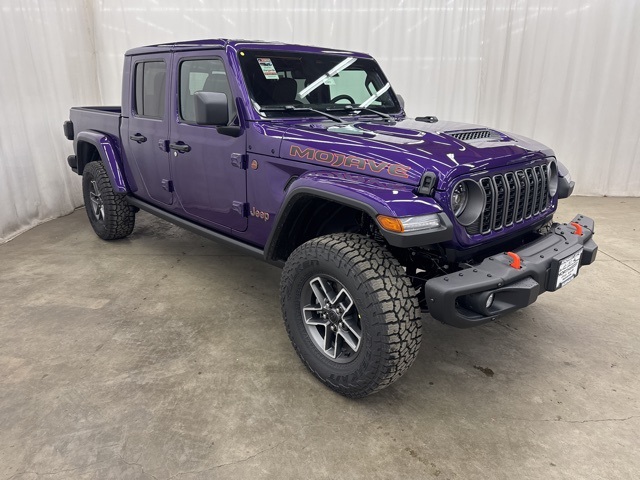 2026 Jeep Gladiator Mojave X's photo