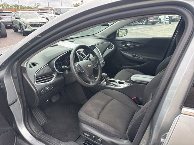 2024 Chevrolet Malibu 1LT photo 8
