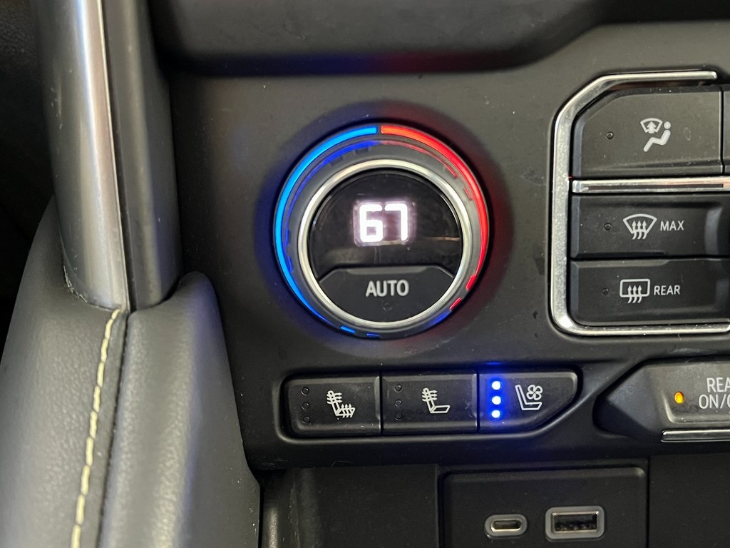 2023 Chevrolet Tahoe Premier photo 10