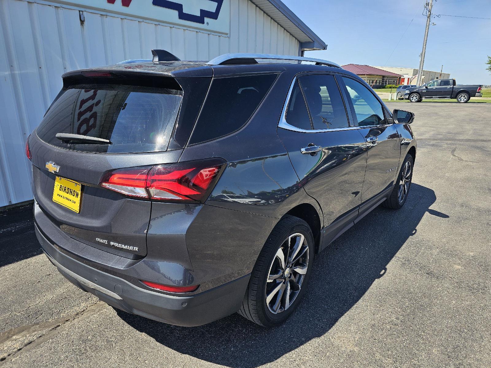 2022 Chevrolet Equinox Premier photo 3