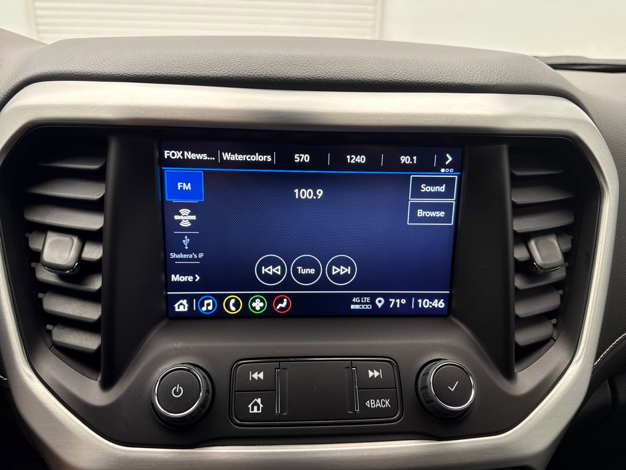 2023 Gmc Acadia SLE photo 31