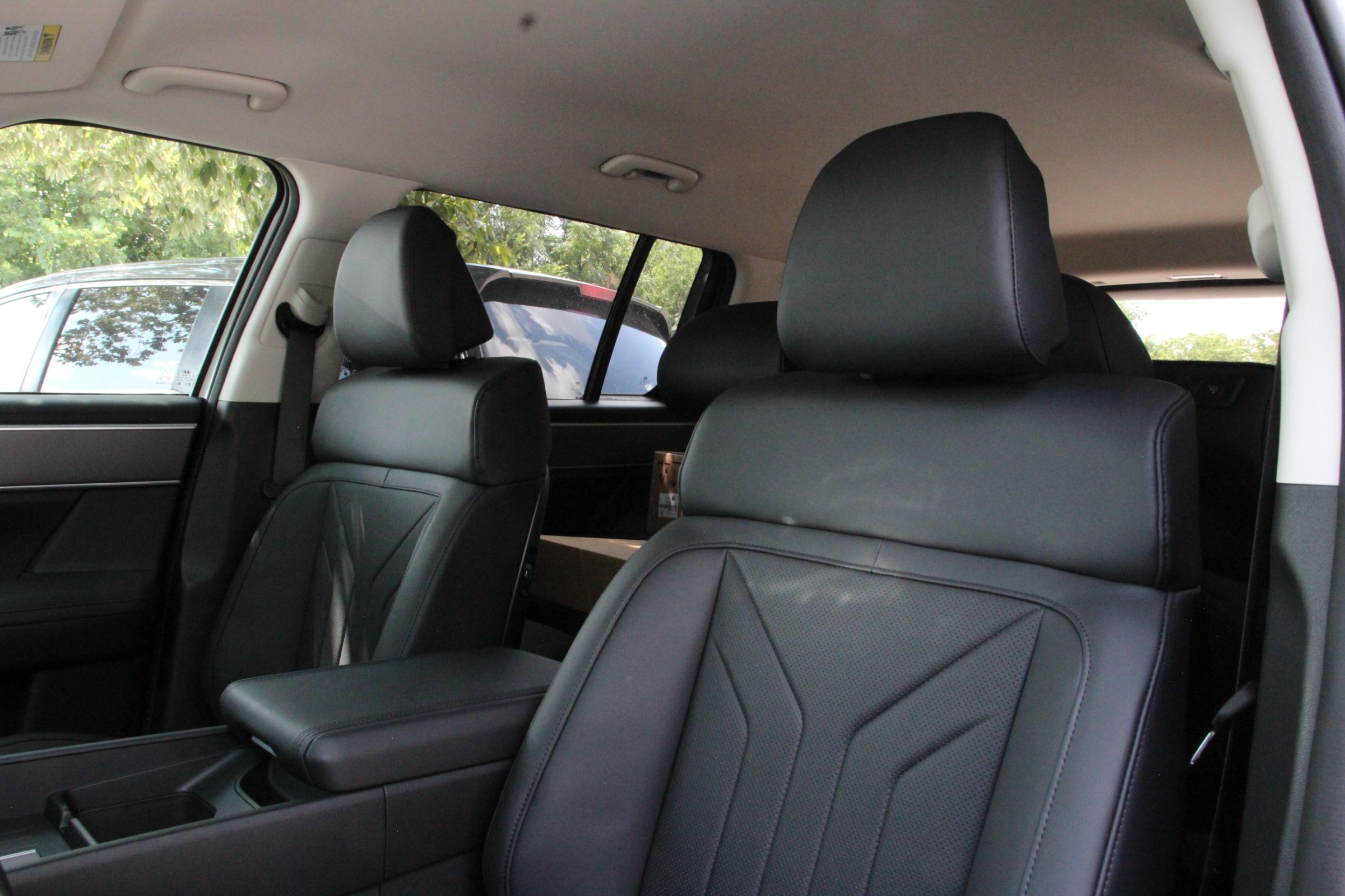 2026 Hyundai Santa Fe SEL photo 9