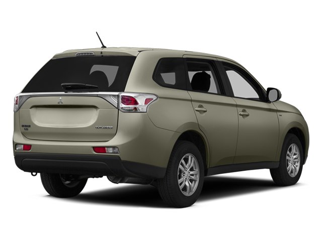Used 2014 Mitsubishi Outlander SE with VIN JA4AZ3A38EZ014651 for sale in Brooklyn Center, Minnesota
