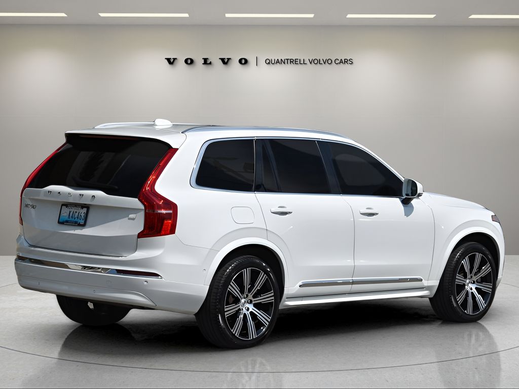 2023 Volvo XC90 T8 Plus AWD Sport photo 4