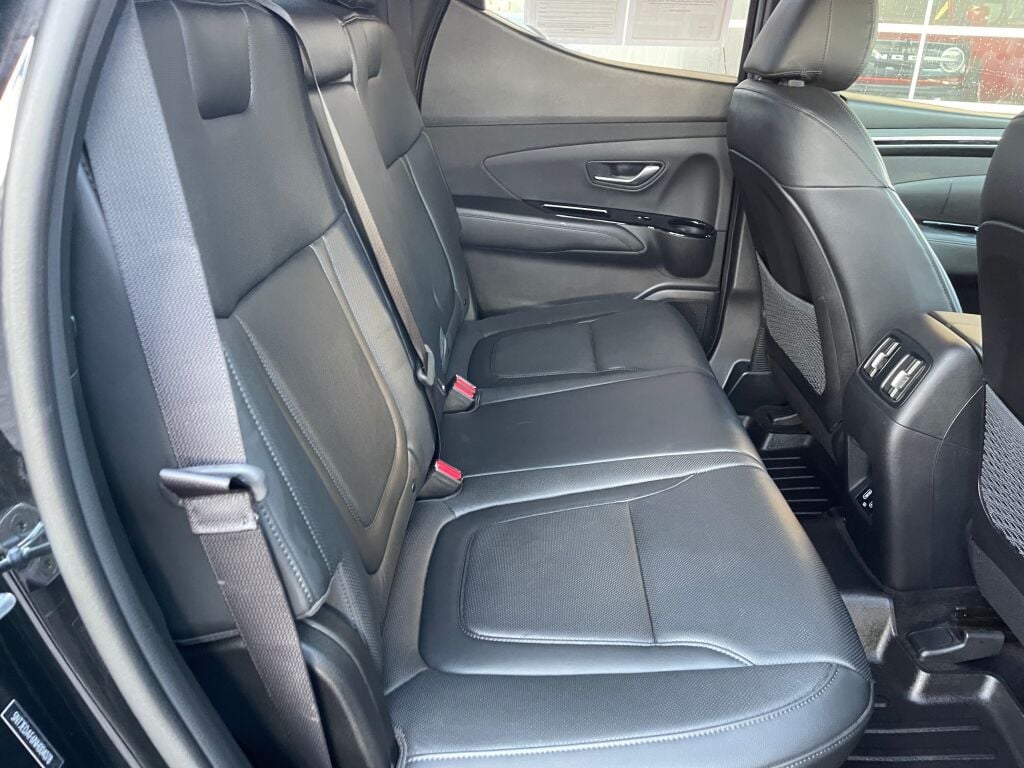 2022 Hyundai Santa Cruz Limited photo 18