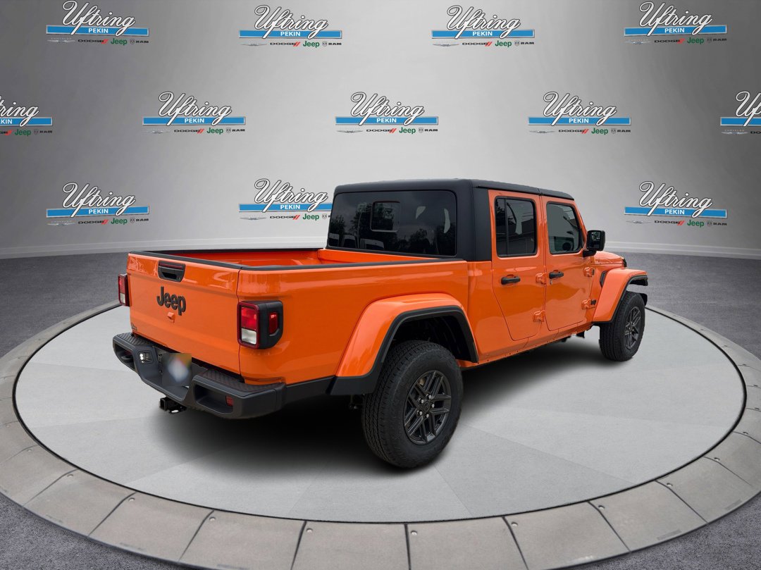 2025 Jeep Gladiator Sport S photo 3