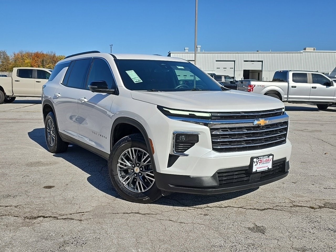 2024 Chevrolet Traverse 2LT's photo