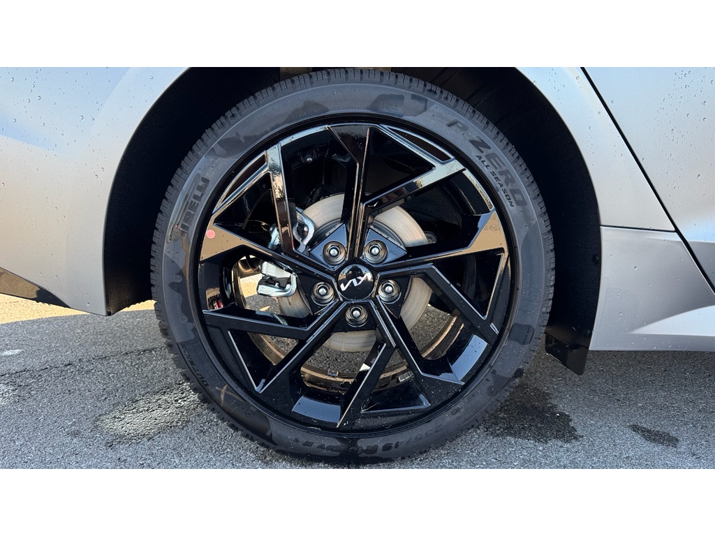 2026 Kia K5 GT-Line photo 27
