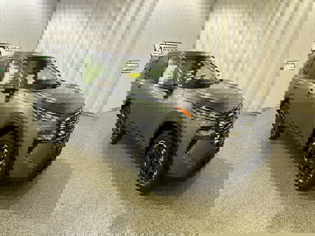 2026 Nissan Rogue SV photo 3