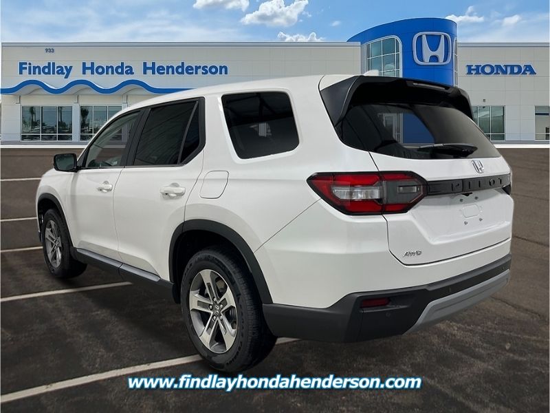 2025 Honda Pilot EX-L photo 3