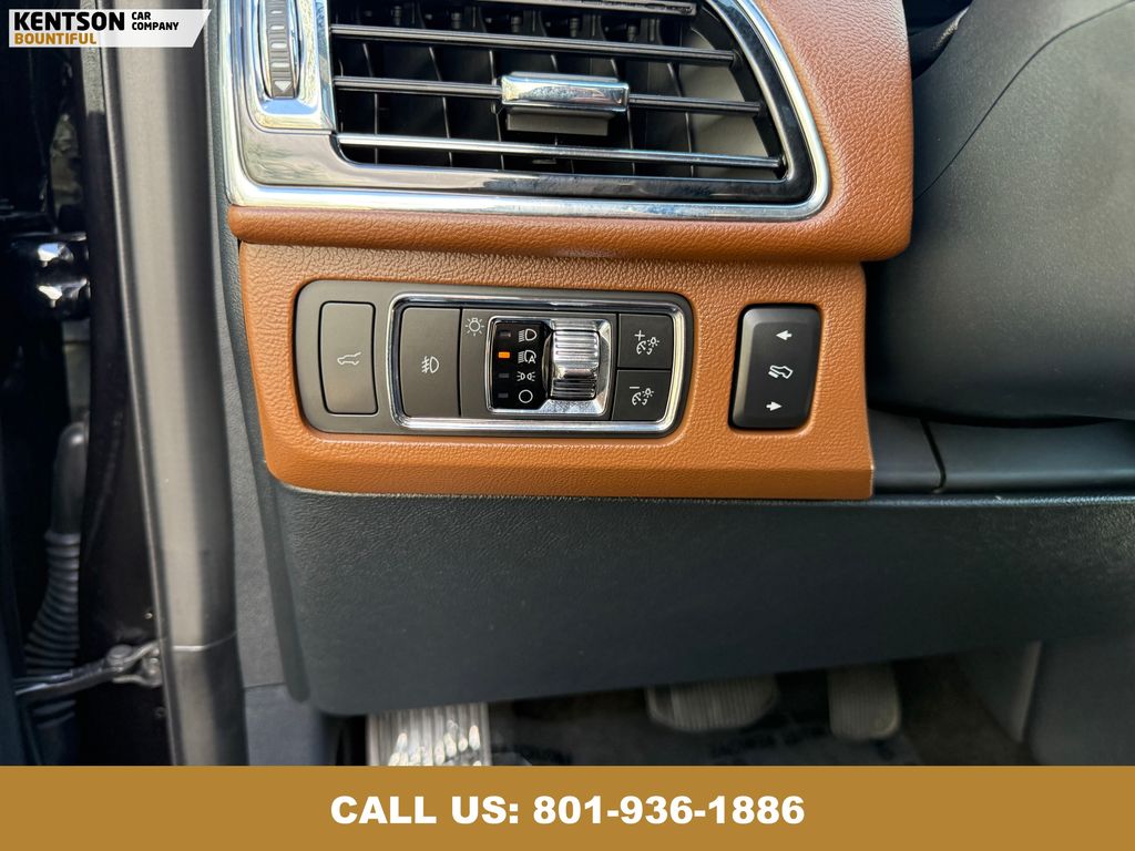 2022 Lincoln Navigator L Reserve photo 19