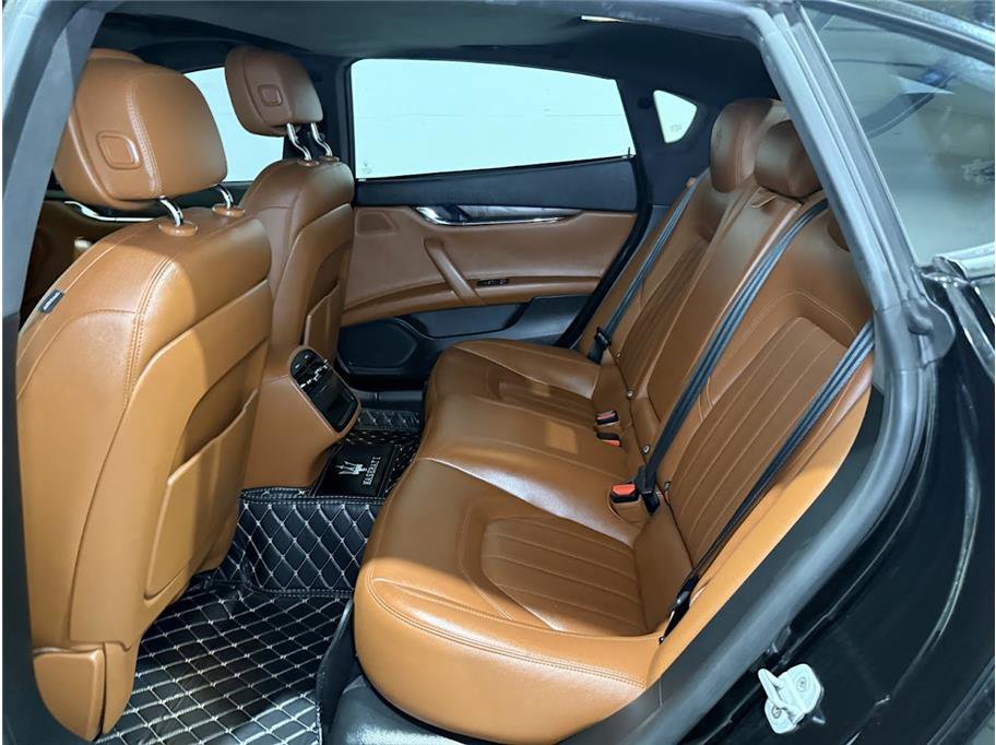 2016 Maserati Quattroporte S photo 14