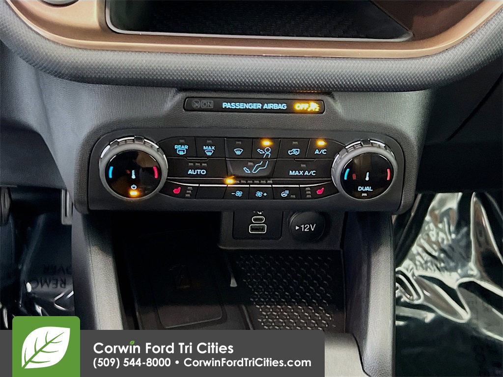 2024 Ford Bronco Sport Badlands photo 9