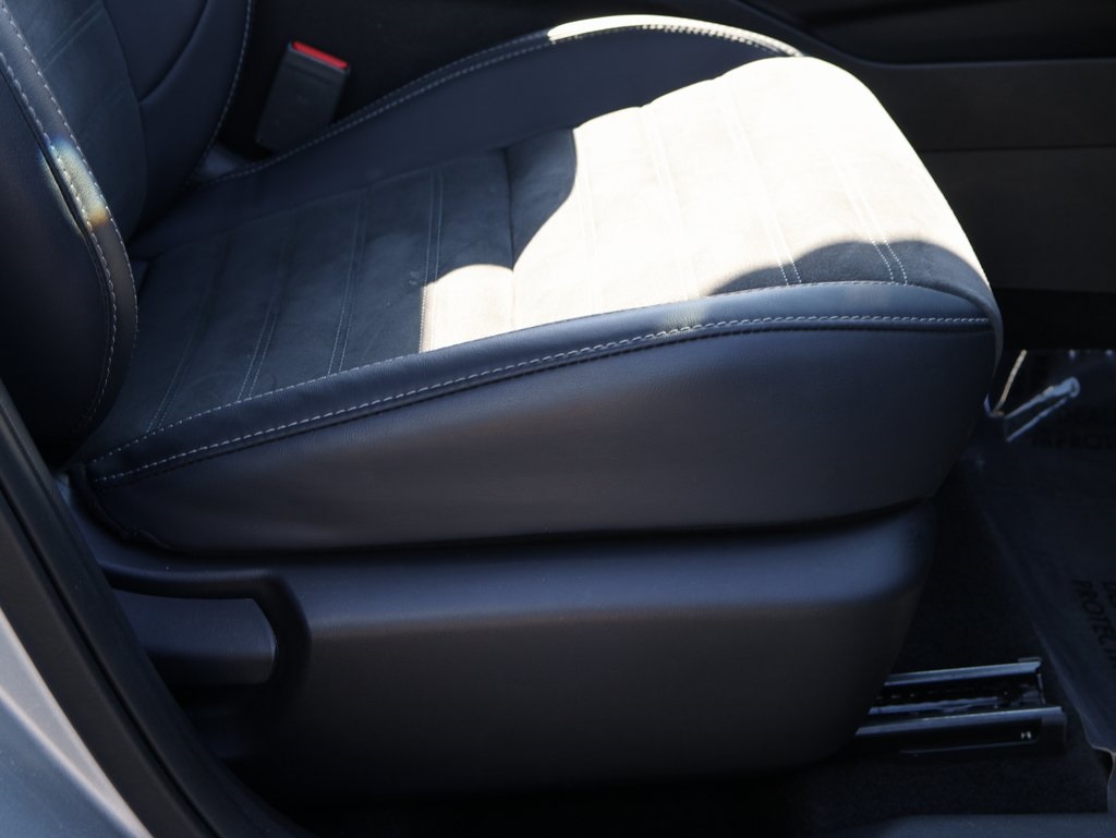 2024 Mitsubishi Outlander SE photo 10
