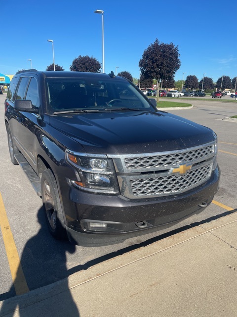 2017 Chevrolet Tahoe LT photo 4