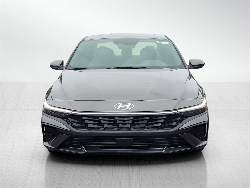 2024 Hyundai Elantra SEL Convenience photo 9