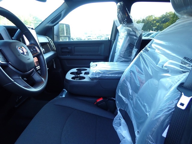2026 Ram 3500 Tradesman photo 12