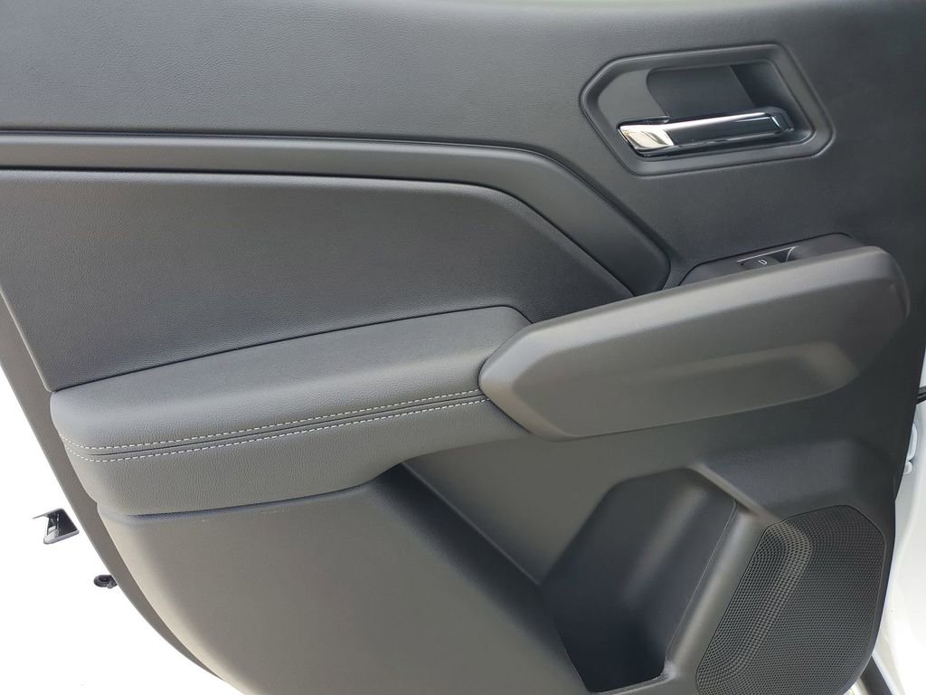 2025 Chevrolet Colorado Work Truck LT photo 40