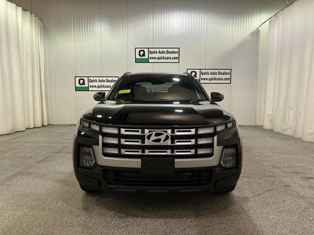 2026 Hyundai Santa Cruz SEL photo 2