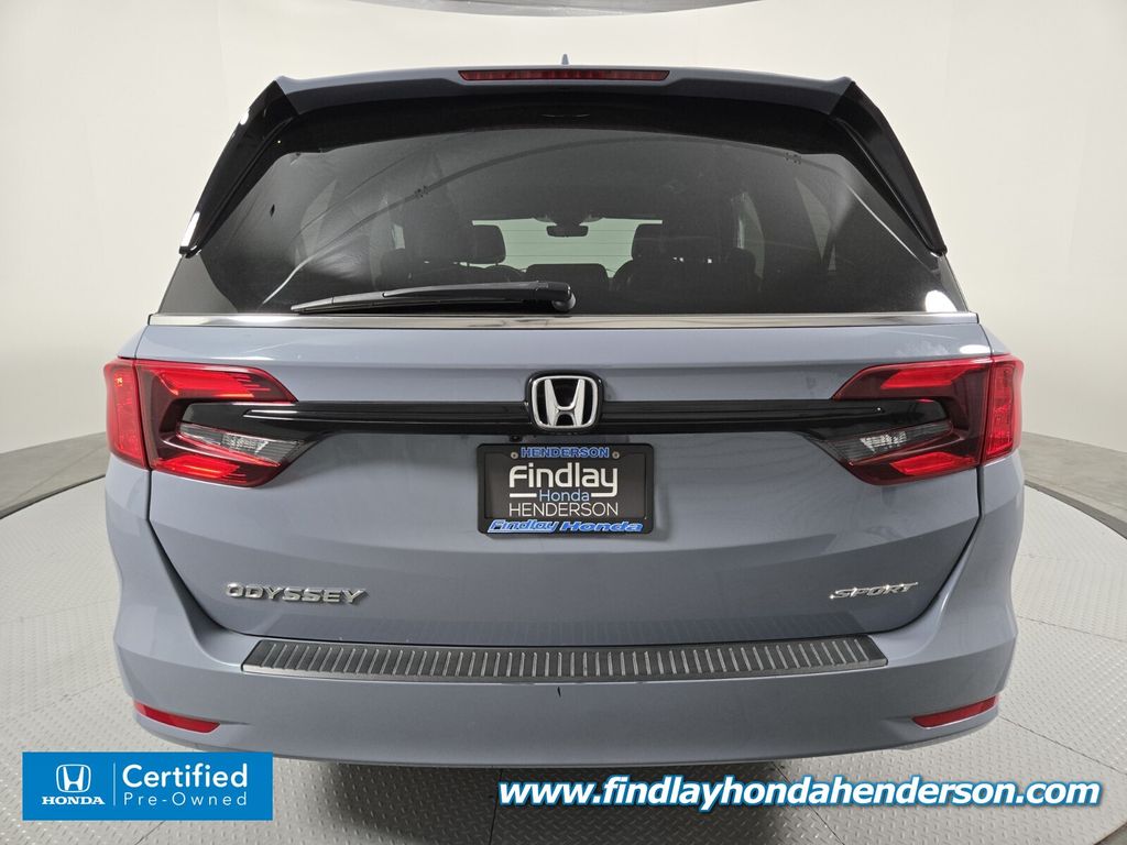 2023 Honda Odyssey Sport photo 4