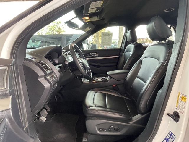 2019 Ford Explorer XLT photo 8