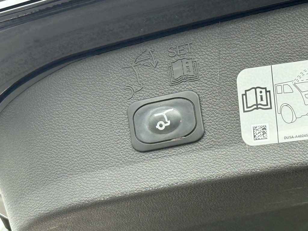 2018 Ford Escape Titanium photo 16