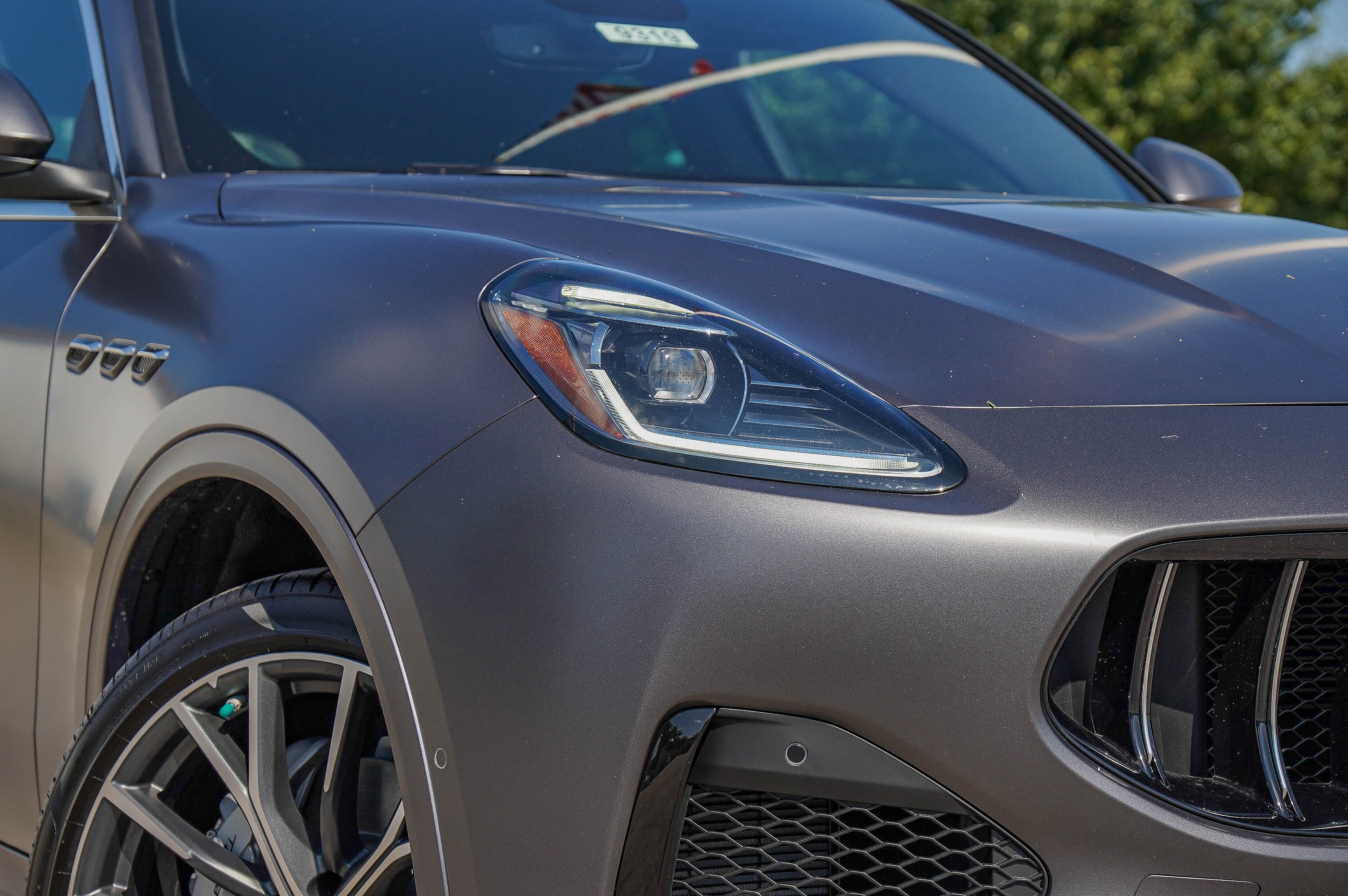 2025 Maserati Grecale photo 3