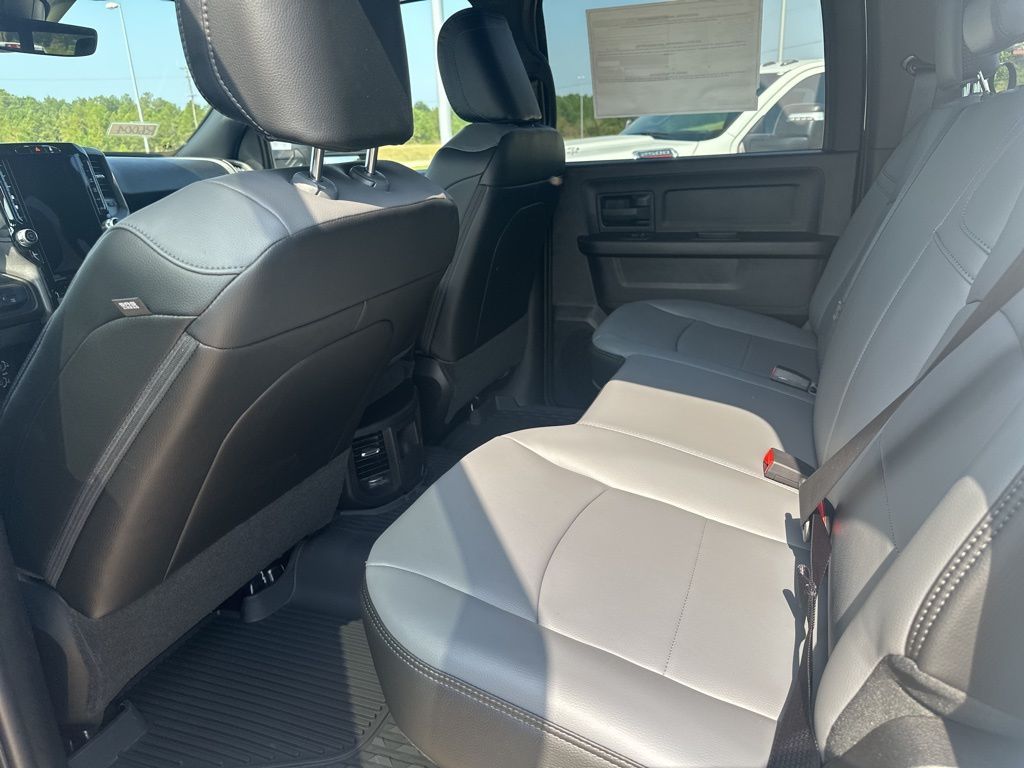 2026 Ram 2500 Tradesman photo 27