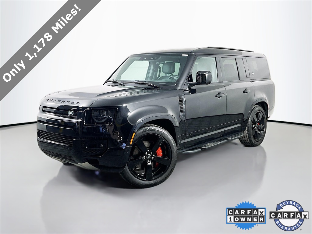 2024 Land Rover Defender X's photo