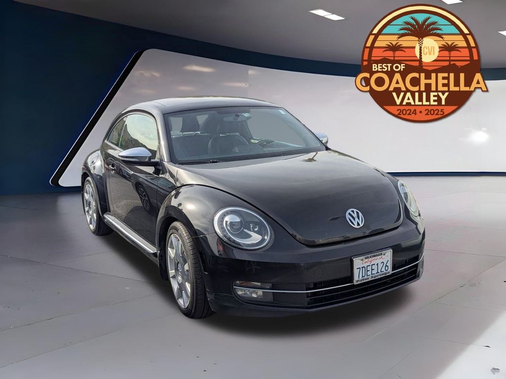 2013 Volkswagen Beetle 2.0's photo