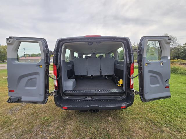 2017 Ford Transit photo 25