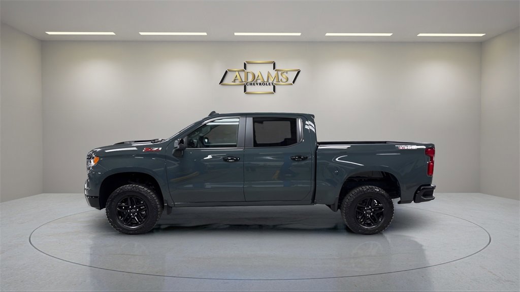 2026 Chevrolet Silverado 1500 LT Trail Boss photo 2