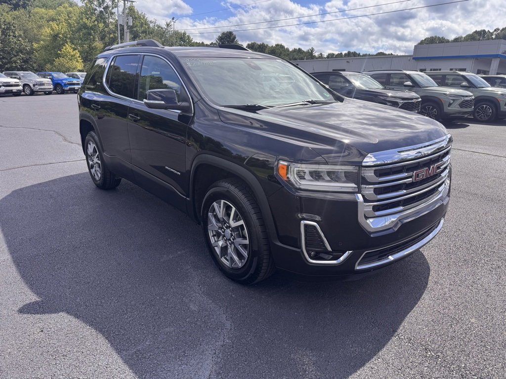 2023 Gmc Acadia SLT photo 2