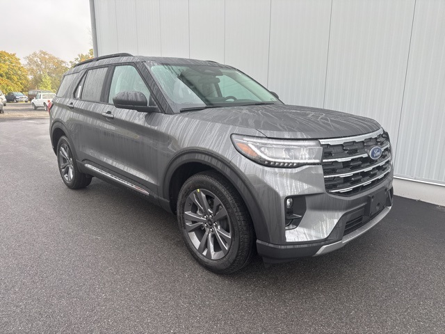 2025 Ford Explorer Active's photo