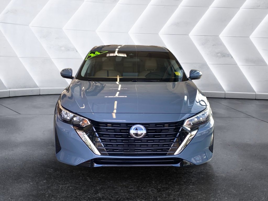 2024 Nissan Sentra SV photo 2