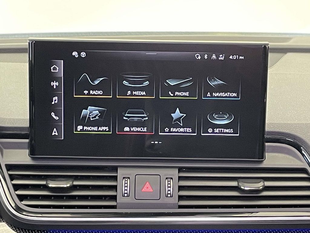 2023 Audi SQ5 Prestige photo 27