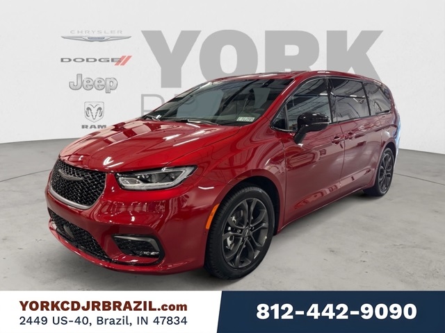 2026 Chrysler Pacifica Select's photo