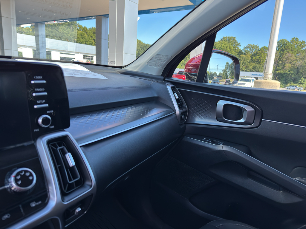 2021 Kia Sorento LX photo 15