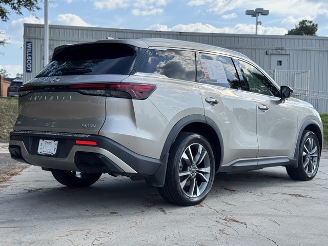 2023 Infiniti QX60 Luxe photo 5