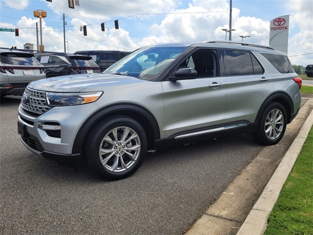 2024 Ford Explorer Limited photo 2