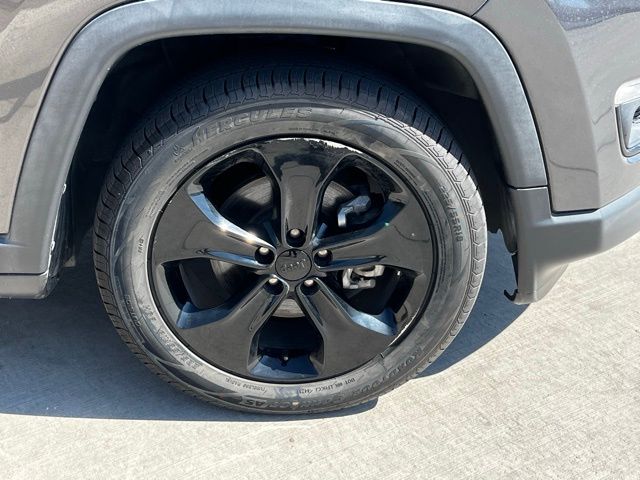 2019 Jeep Compass Altitude photo 3