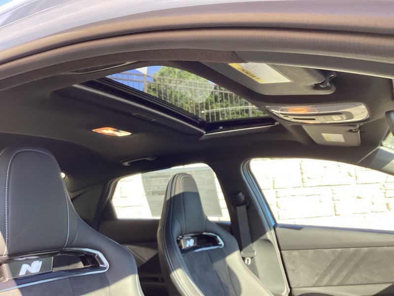 2025 Hyundai Elantra N Base photo 19