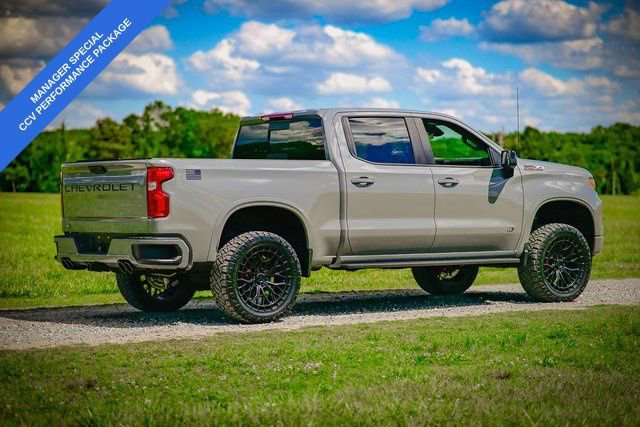 2025 Chevrolet Silverado 1500 RST photo 5