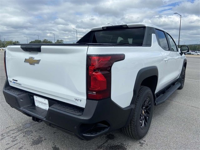 2024 Chevrolet Silverado EV Work Truck photo 3