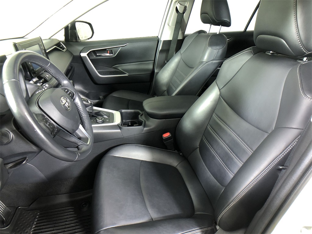 2022 Toyota RAV4 Hybrid XLE Premium photo 20