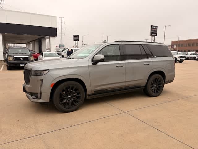 2024 Cadillac Escalade Sport photo 4