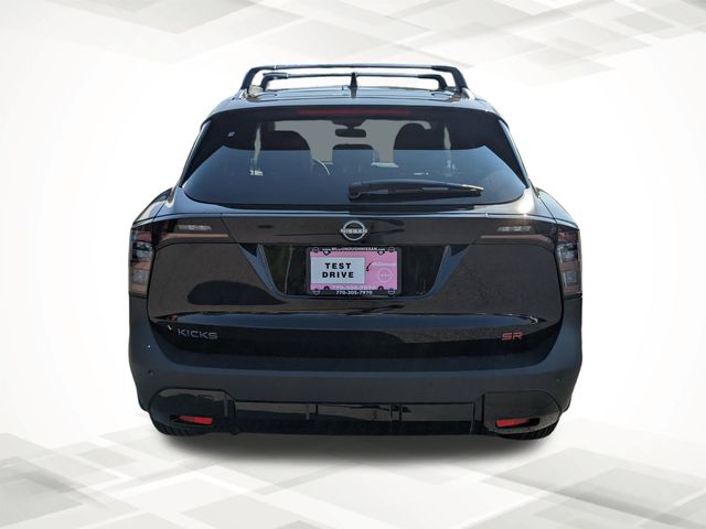 2025 Nissan Kicks SR photo 4