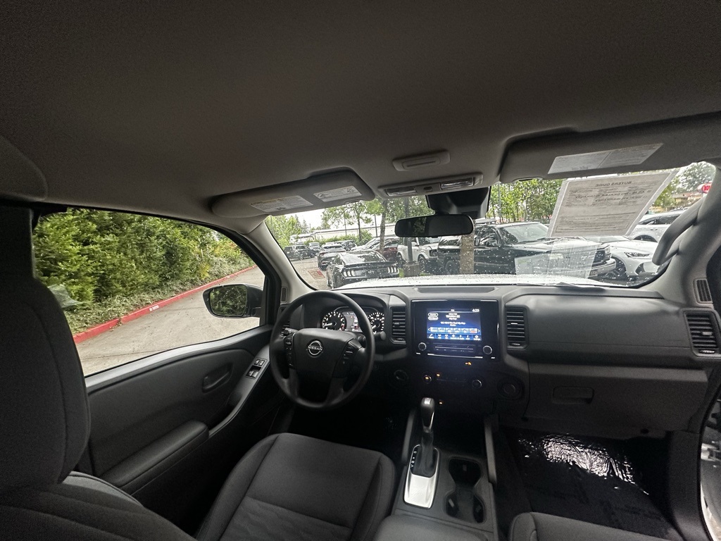 2023 Nissan Frontier S photo 14